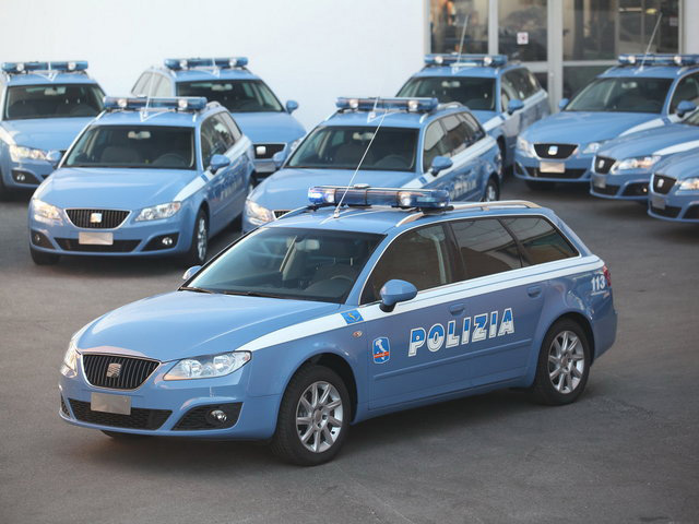 Il triste autogol della polizia italiana che guida straniero autologia Della polizia